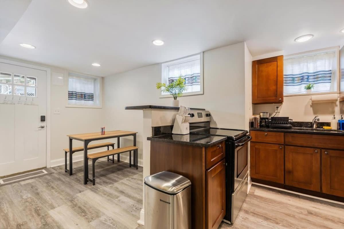 Apartamento Garden-level 2-br In Historic Petworth *