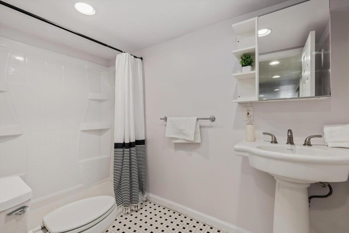 Apartamento Garden-level 2-br In Historic Petworth